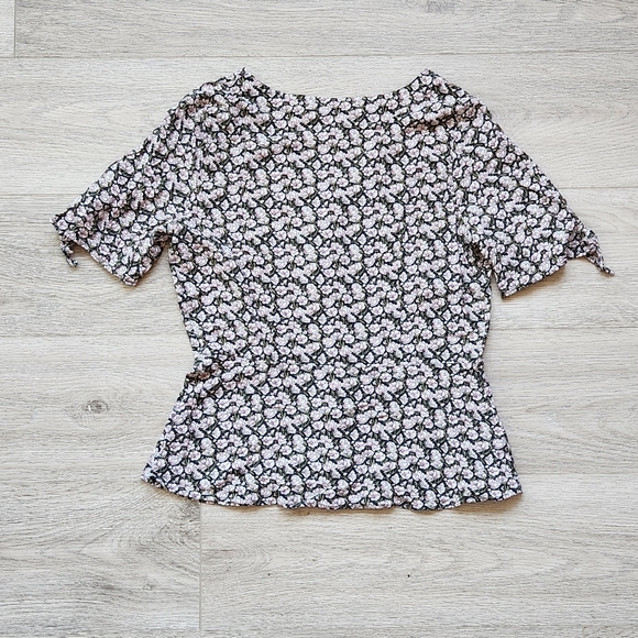 Loft Pink Floral Top Womens 4p Button Down Short Sleeve Tie Sleeve - Picture 7 of 9